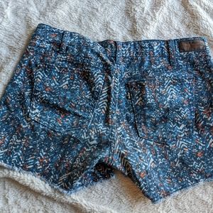 Levi's Printed Shorts, Size 4